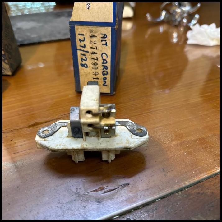 GRATIS ONGKIR FIAT 4274790 CARBON BRUSH SUPPORT FIAT 127/128 ORIGINAL 