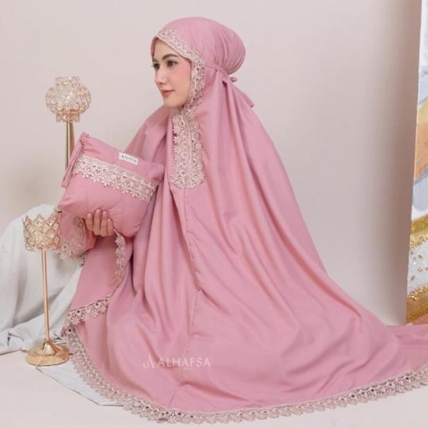 DISKON HAMPERS MUKENA SET SESERAHAN KADO WEDDING / HAMPERS ALAT SHOLAT MUKENA KADO PACAR / HADIAH SE