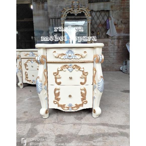 [BEST BUY] nakas ukir Jepara meja kecil kayu jati