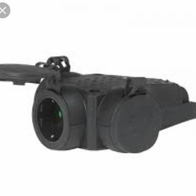 Legrand 051366 Socket Karet Cabang 3