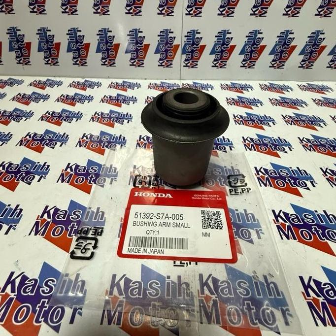 BUSHING ARM DEPAN KECIL BUSHING LOWER ARM SAYAP DEPAN KECIL CRV GEN 2GEN2 2002-2006 JAPAN