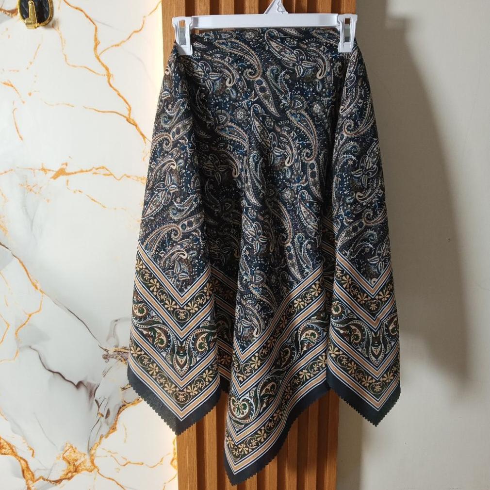 Grade Ori Hijab Segi Empat Motif Turki/Jilbab Segi Empat Motif Turki/Jilbab Segi Empat Motif Turki/K
