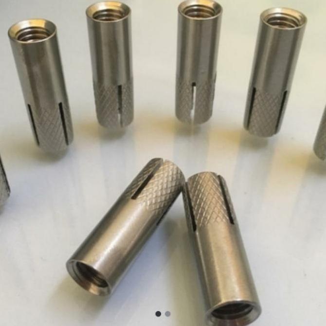 Ready dinaset stainless 304+ baut m12x40