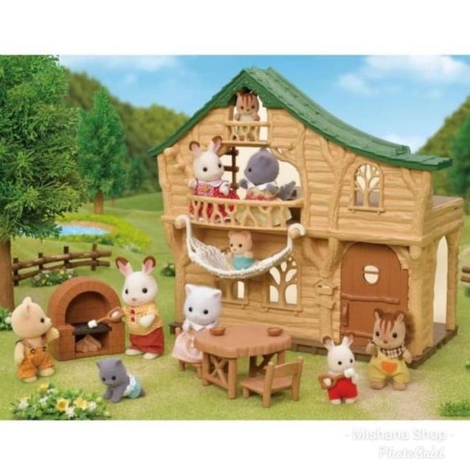 Rumah Kayu Sylvanian Families Lakeside Lodge