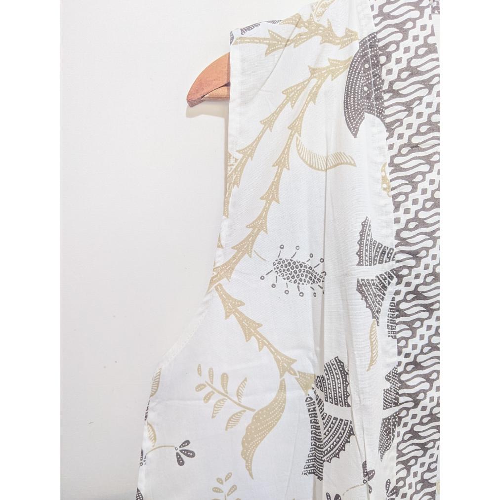 POTONGAN HARGA Cardigan Batik Tanpa Lengan Wanita Modern Vest Outer Batik Vest Cardi Long Outer Bati