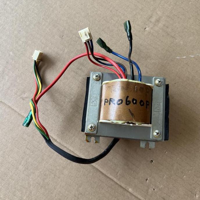 Trafo Ups Prolink PRO 600 P / 600 VA