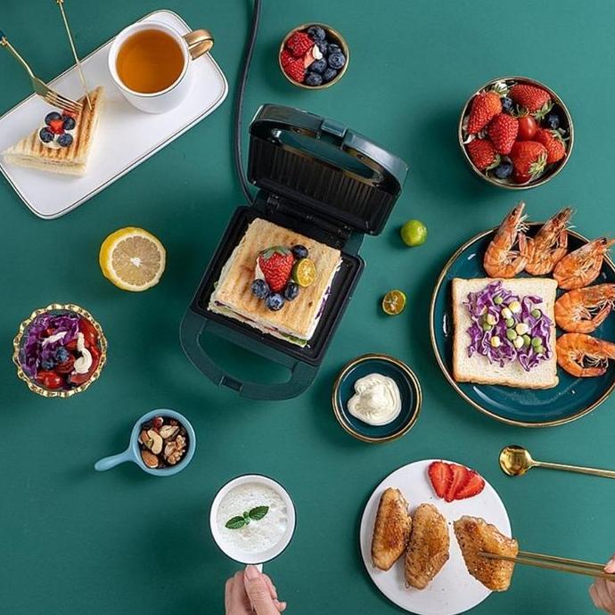 Breakfast Sandwich Maker Pemanggang Roti Toaster Panggangan Roti Bakar listrik Alat Panggang Roti Sa