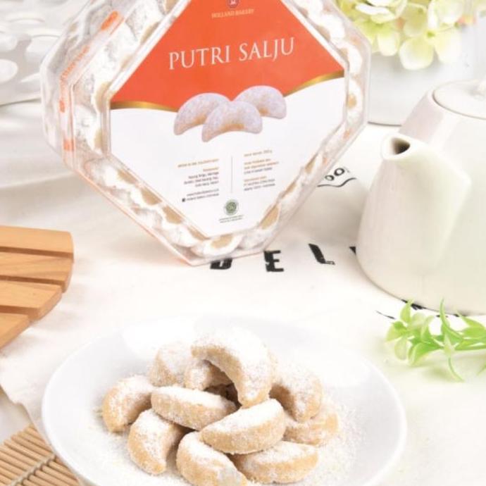 Putri salju toples Holland Bakery FT