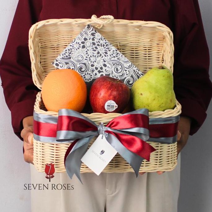 Fnbb- Parcel Buah Box Rotan Cantik / Parcel Buah Lamaran