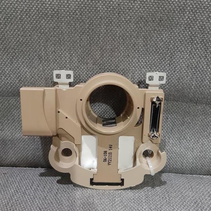 Promo IC regulator alternator / ic dinamo ampere honda crv 2002 - 2006 Diskon