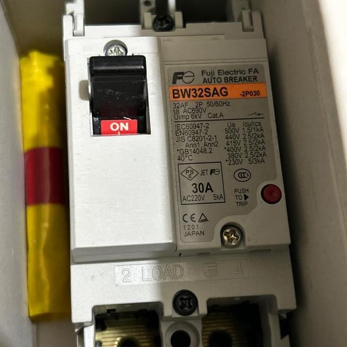 Mccb Fuji 2P 30A Bw32Sag Mccb Fuji 30A Premium