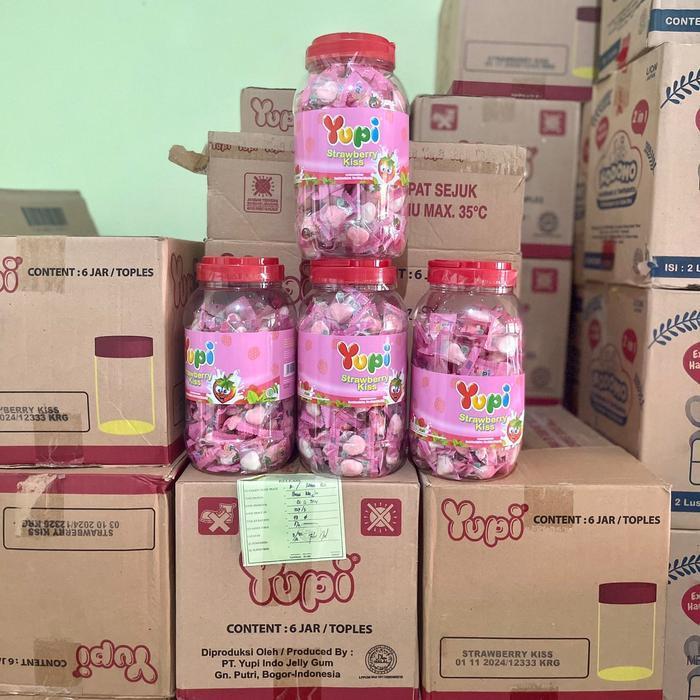 Yupi Toples 1 Karton Isi 6 Toples