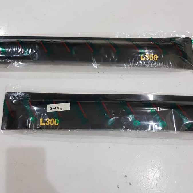 Talang Air Variasi / Door Visor Mitsubishi Colt L300 / L 300 Dadone Hemat