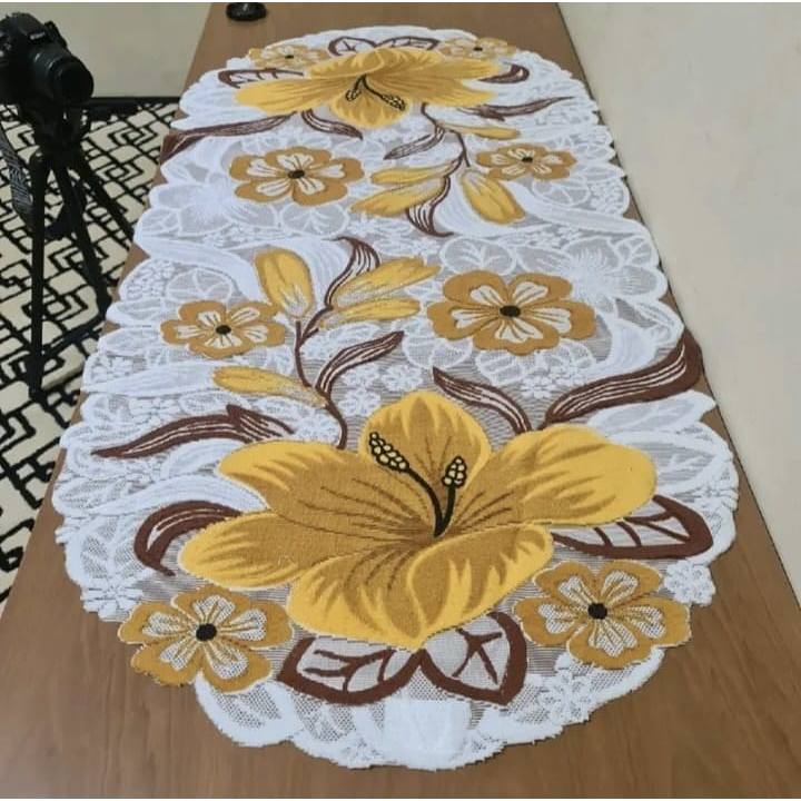 Taplak Meja Oval Mewah/Alas  Meja Ruang Tamu  Berhiasan Bunga Yang Sangat Mewah