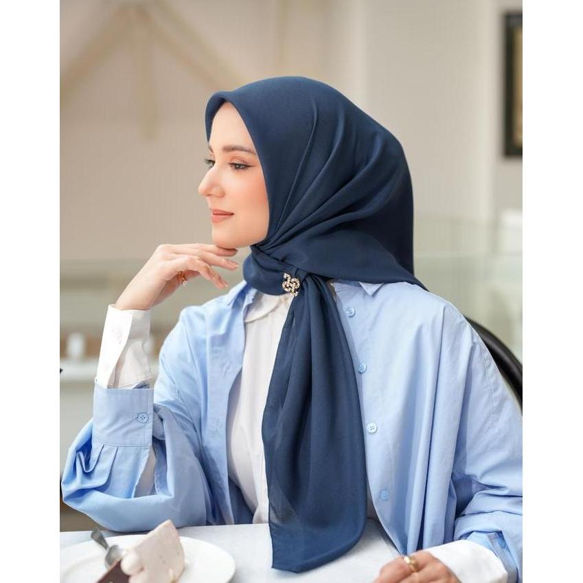 Heaven Lights - Voal Plain - Hijab Voal Polos Segi Empat