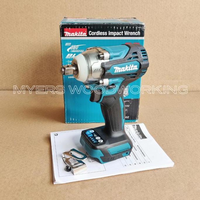 Miliki Makita Dtw300Z 18V Lxt 1/2" Brushless Impact Wrench - Body Only
