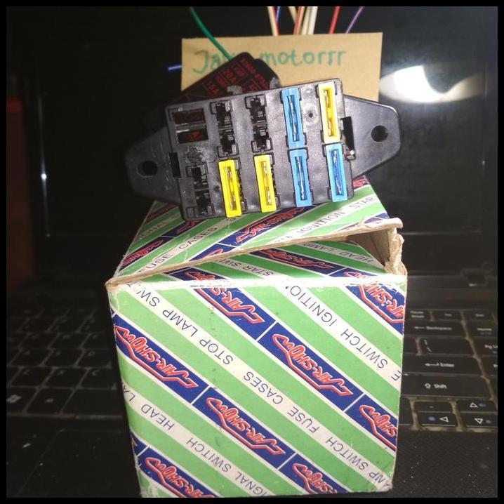 BEST DEAL BOX SKRING FUSE BOX DAIHATSU ZEBRA S89
