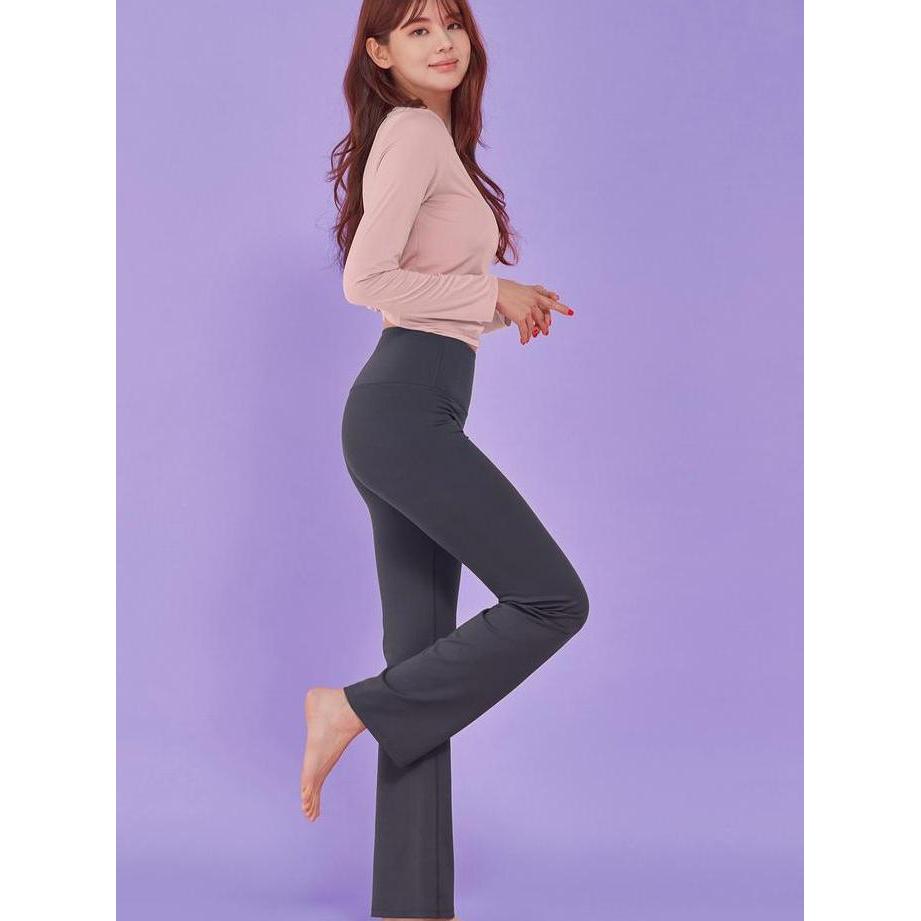 Fitbanget- [Minne] Stl Metro Ny Semi Boot Cut Pants