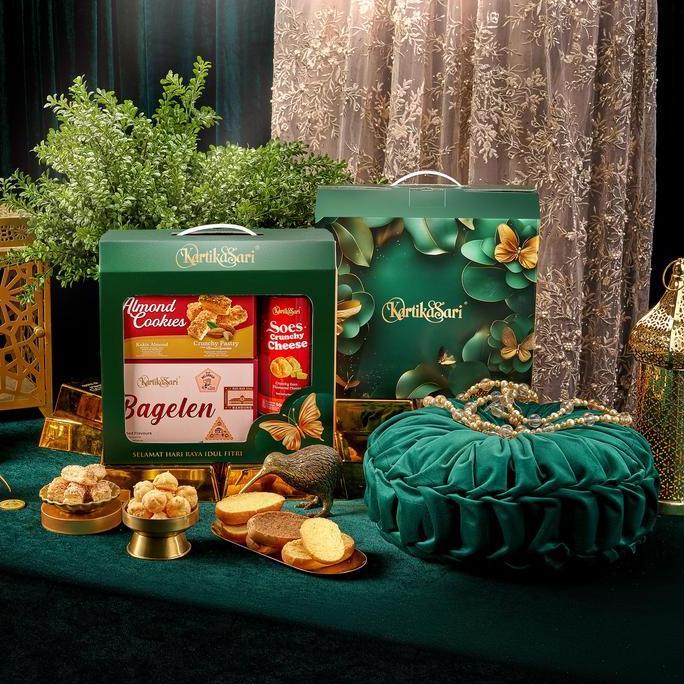 Kartika Sari Hampers 3s - Parcel Lebaran Kue
