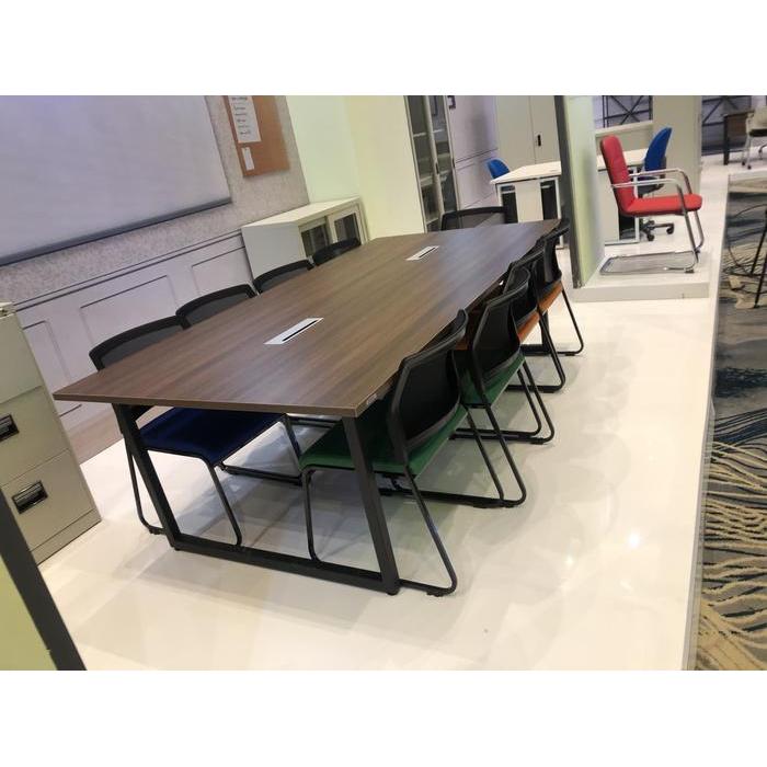 Kursi serbaguna Chitose Neo