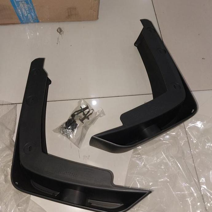 mud guard karpet lumpur belakang chevrolet orlando ori gm