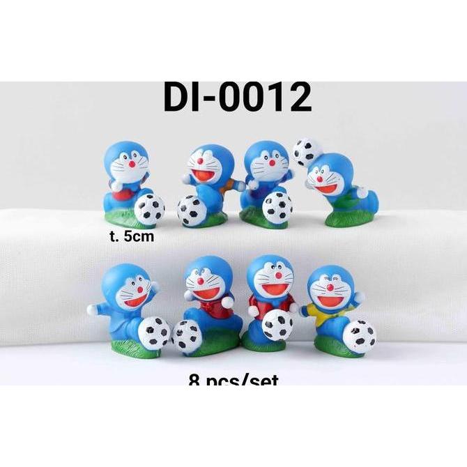 HARGA DISC - DI-0012 Mainan figurine figurine cake topper Doraemon Sepak Bola