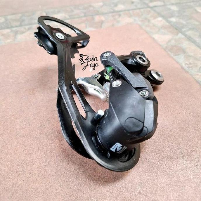 RD Shimano Altus 9 speed M 2000 shadow