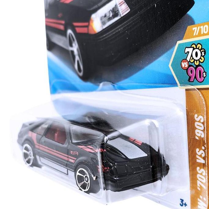Ready Hot Wheels 92 Ford Mustang Merah Ban Mobil Plastik