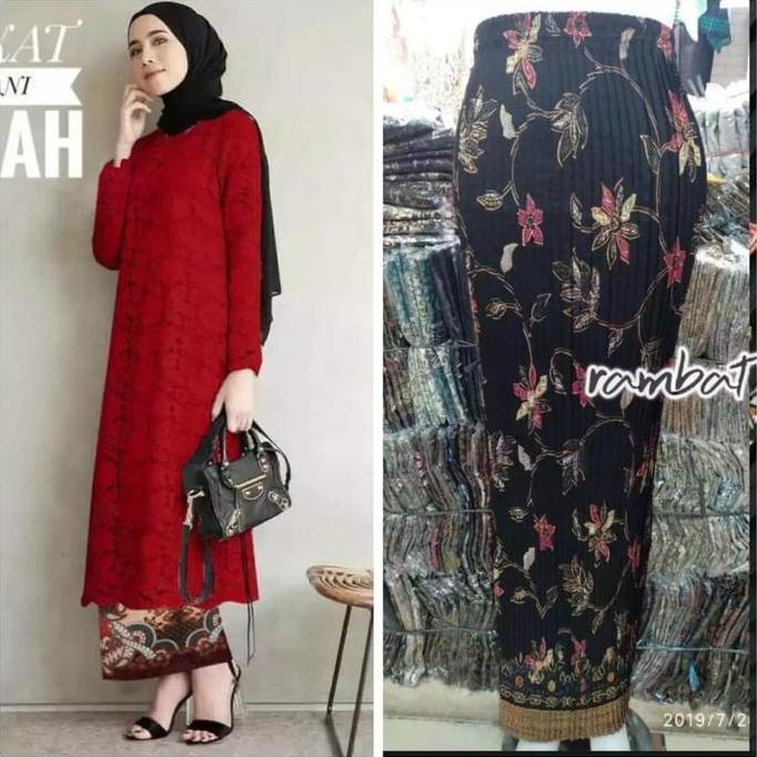 SETELAN KEBAYA TUNIK BROKAT - TUNIK BROKAT & ROK PLISKET BATIK PANJANG LA