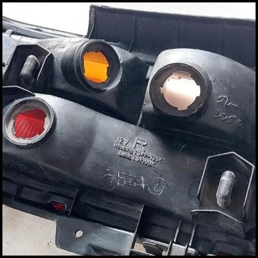 GRATIS ONGKIR STOPLAMP LAMPU BELAKANG KANAN MOBIL TOYOTA GREAT COROLLA AE101 