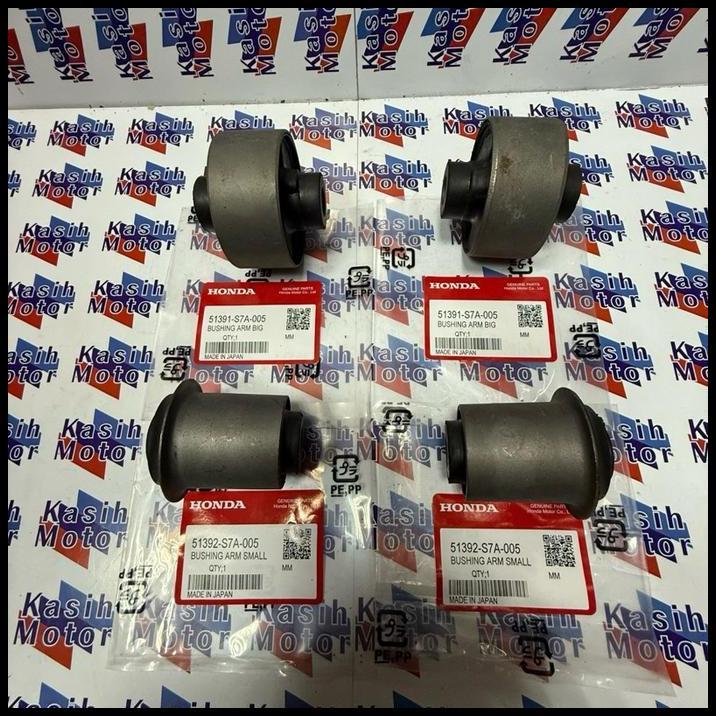 TERBARU BUSHING ARM DEPAN BESAR KECIL BUSHING LOWER ARM SAYAP DEPAN BESAR KECIL CRV GEN 2 GEN2 2002-