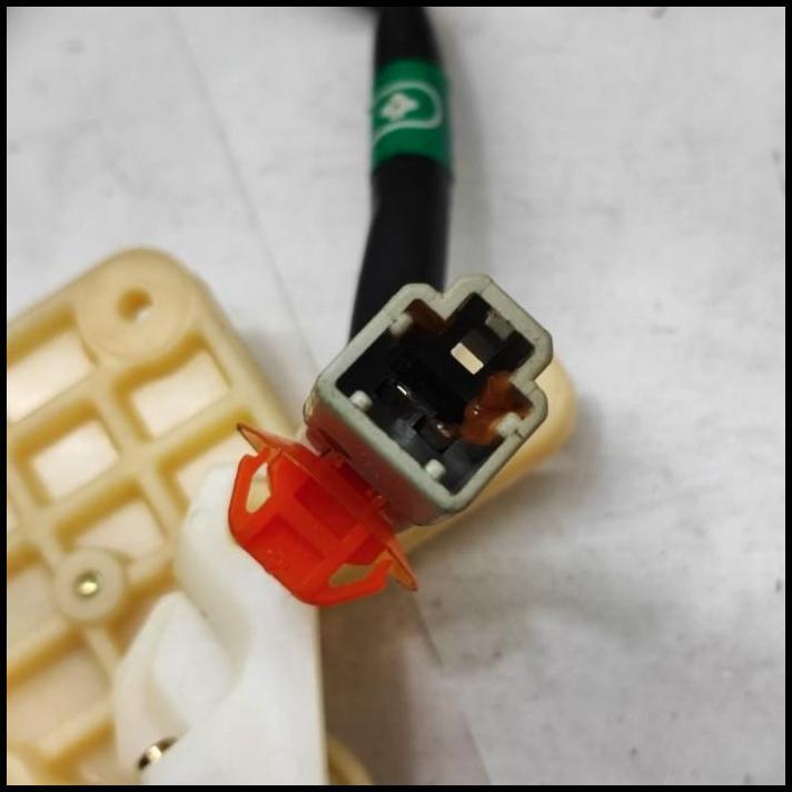 DISKON ACTUATOR MOTOR CENTRAL LOCK PINTU BELAKANG KANAN MOBIL HONDA CIVIC FERIO ( KODE PART 72615-S0