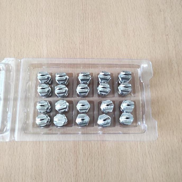 nozzle vee jet stainless 1/4 (11030) / Nozzle Vee Jet Stainless