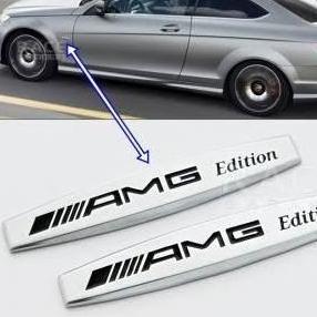 Emblem Fender AMG Edition Mercedes Benz / Fender Samping Mobil Premium