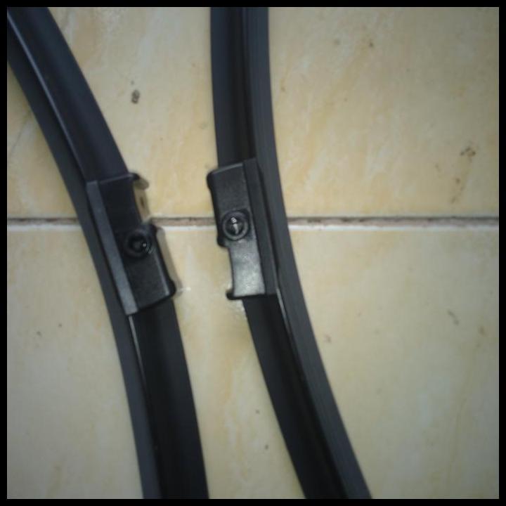 BEST DEAL WIPER BLADE W204 TAHUN 2008 KEATAS 