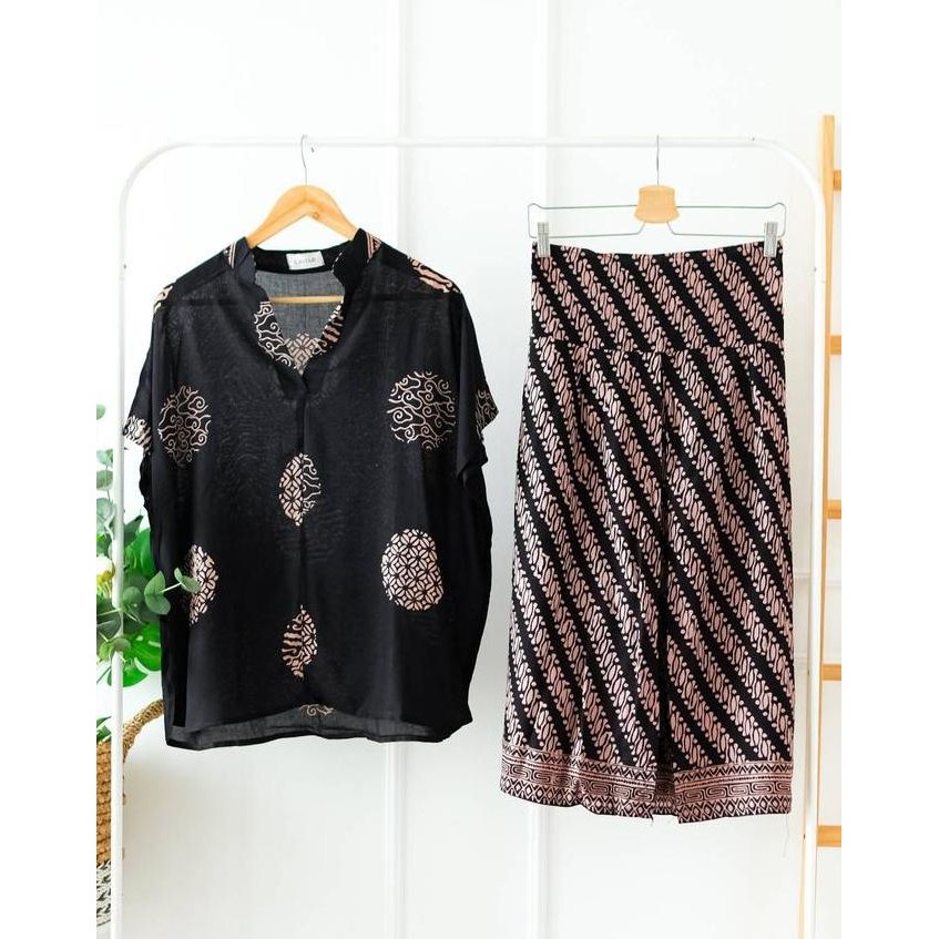 Promo One Set Top Batik Hitam Cream Piringan Batik Setelan Kantor Formal Wanita Cod