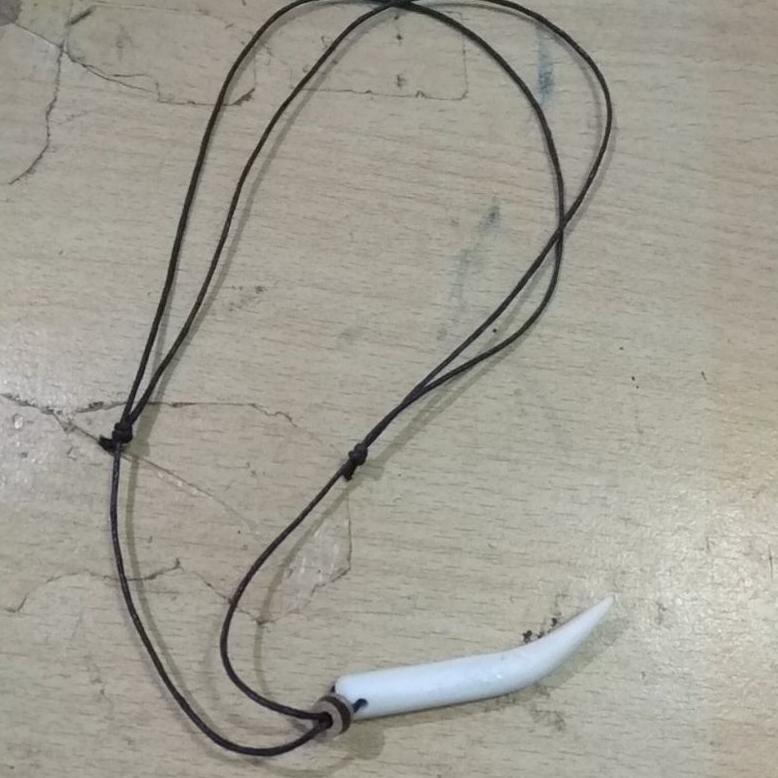 :::::::] kalung tali pria tulang oleh oleh bali