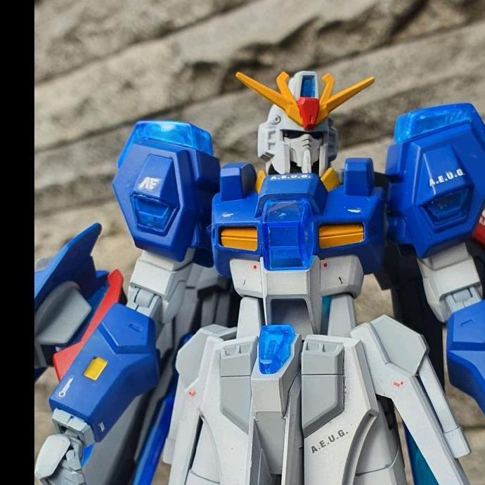 Hgbf Scramble Gundam Z ( full repainted )