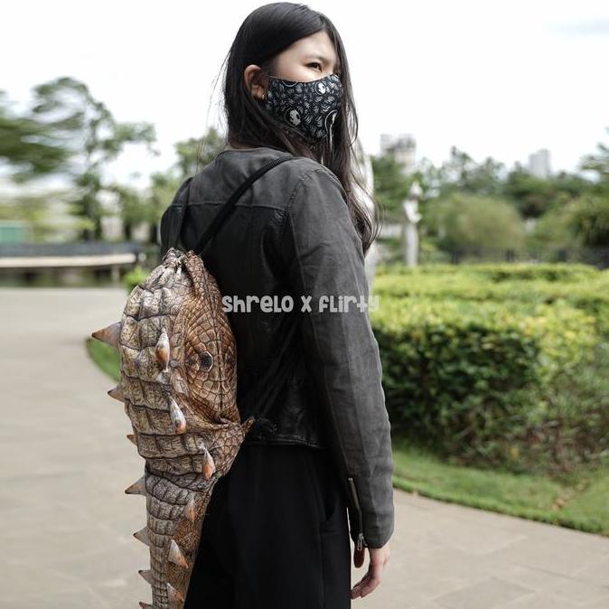 Tas Serut Punggung Anak Shrelo Bahan Linen Bentuk Buaya Unik Kado Kocak Kreasi Lokal Indonesia HAR
