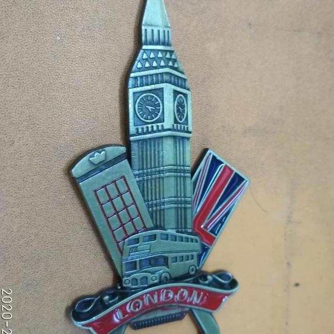 Tempelan Kulkas Magnet London