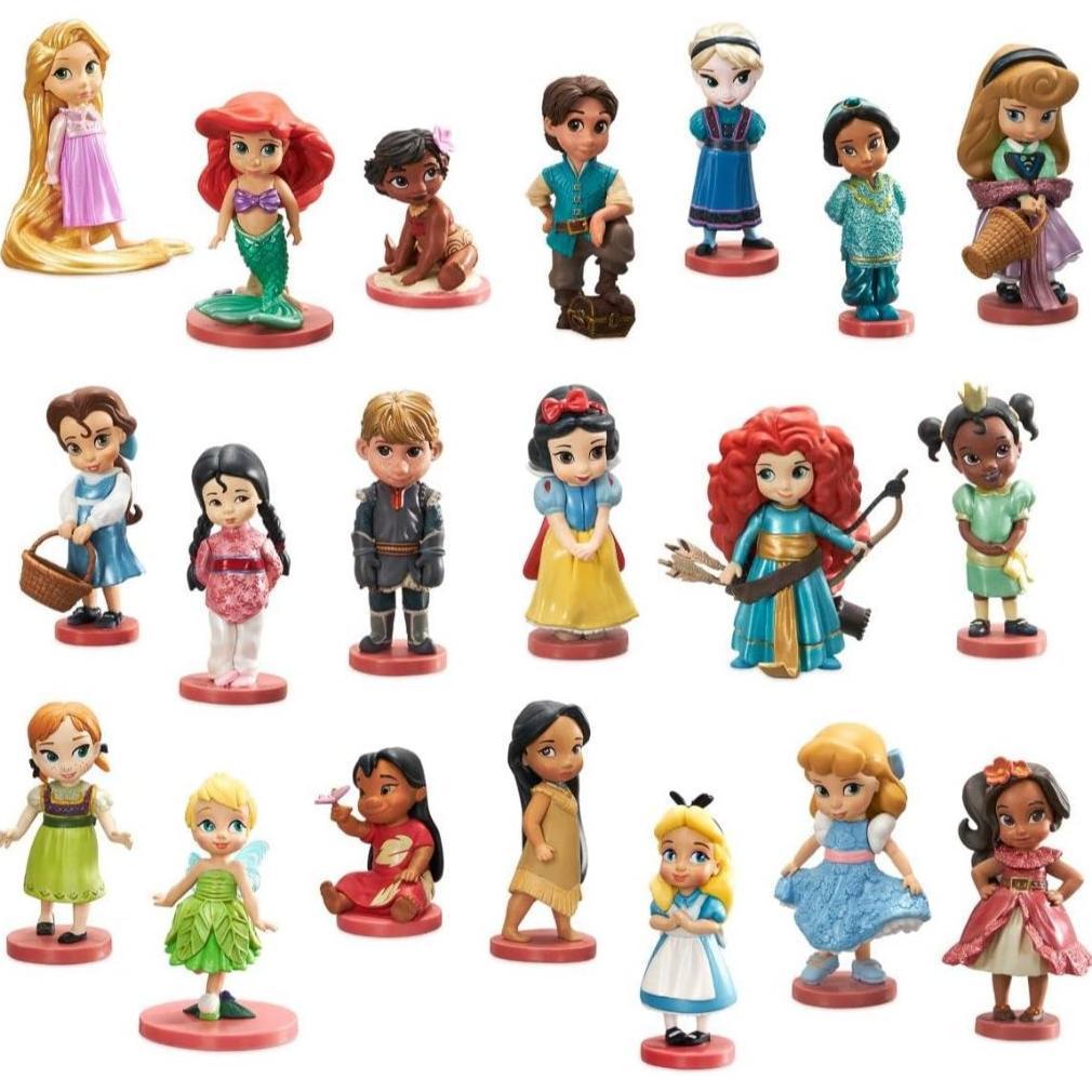 Disney Store Girl's Animators' Collection Mega Figurine Play Set 20-Piece Set, Authentic Character
