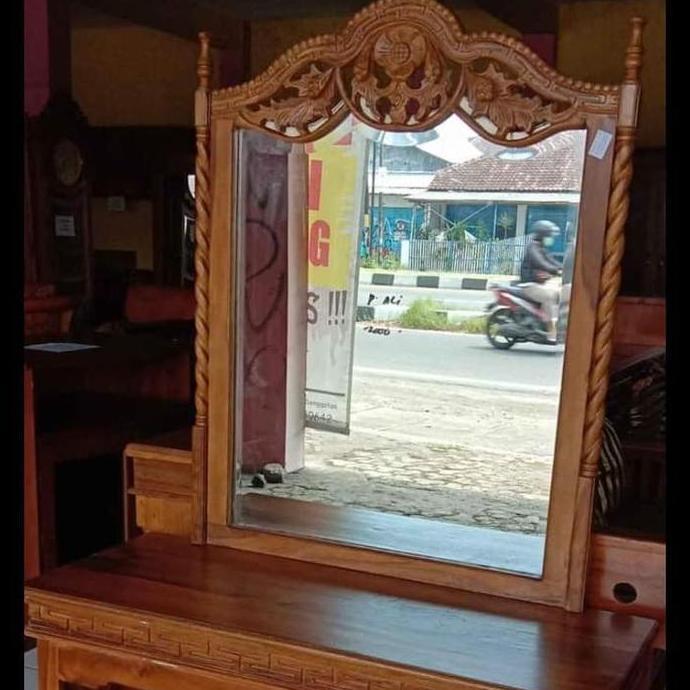 meja rias/ tolet kayu jati asli