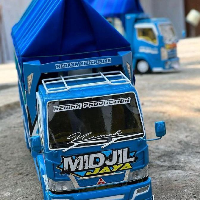 Promo terbaru mainan anak miniatur truk oleng bisa belak belok.ujuran jumbo.. dengan bahan kayu yang