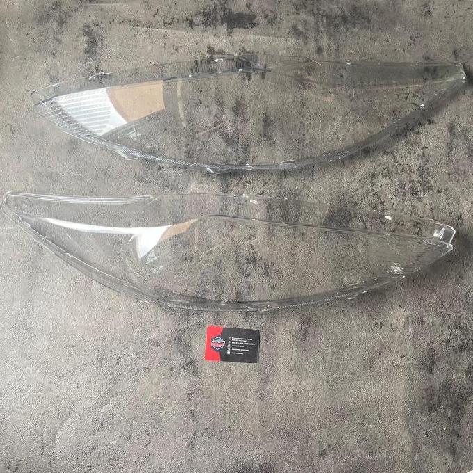 Kaca Mika Lampu Depan Headlamp Ford Fiesta 2009 - 2012