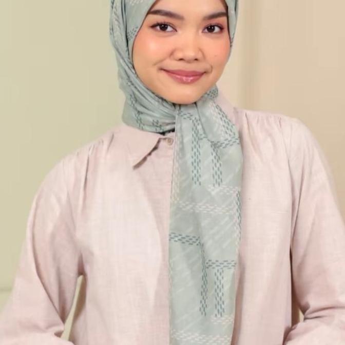 Irregular Rain Drop Scarf Dauky Hijab Jilbab Kerudung Segiempat Motif Selendang Terlaris