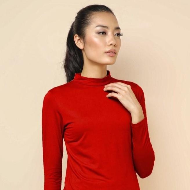 Manset Atasan Lengan Panjang Turtleneck Merah Merdeka 713 Terlaris