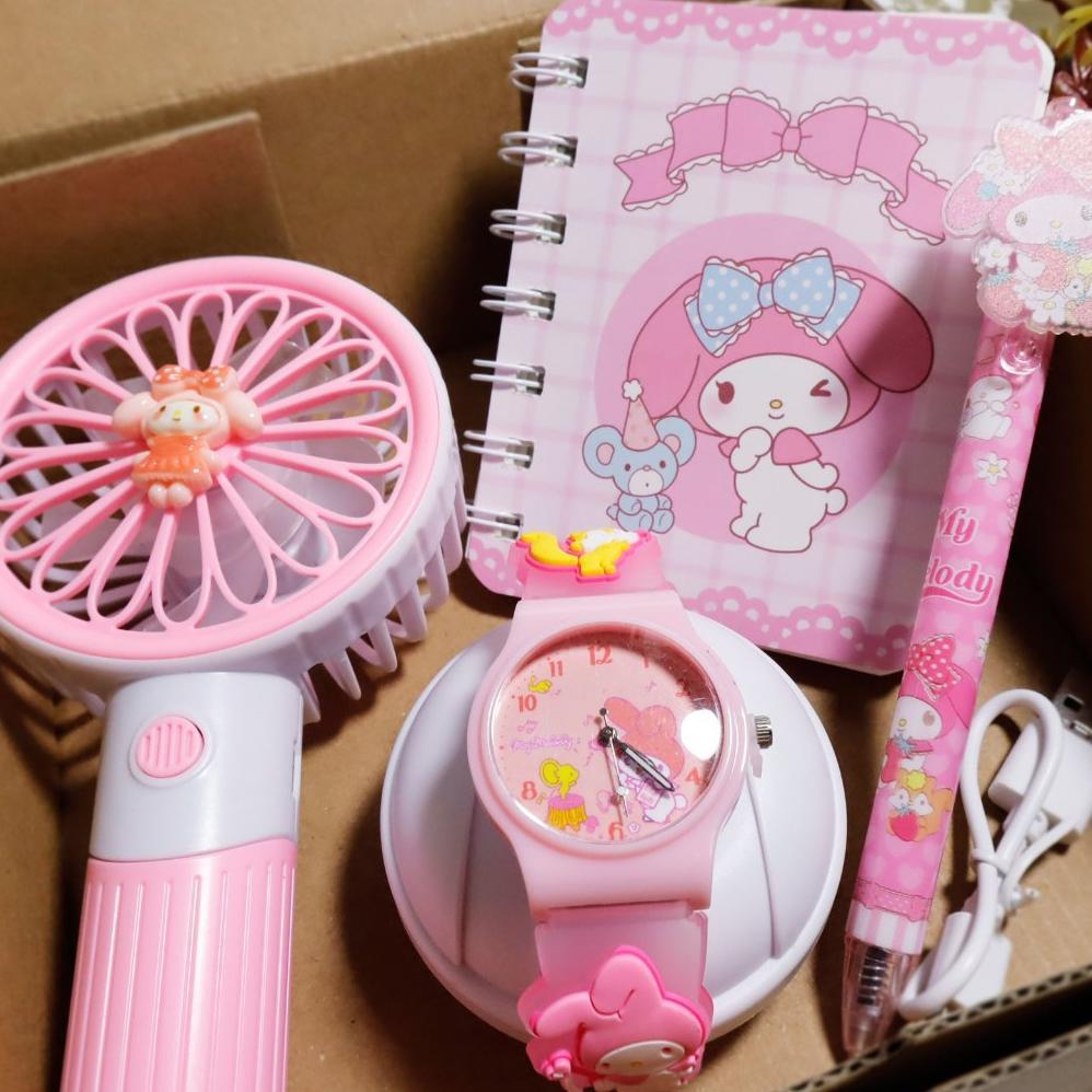 Paket Kado Ulang Tahun Anak Perempuan Paket Bundling Kipas Mini, Jam Melody, Kuromi, Cinnamoroll