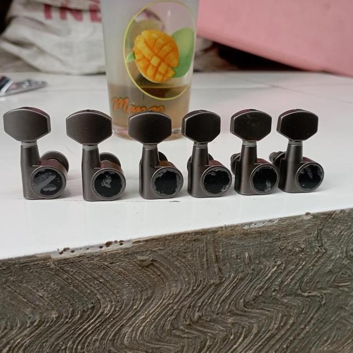 Dryer Gitar Screwless 6 In Line Satin Cosmo Black Nickel Original Ibanez Tuners