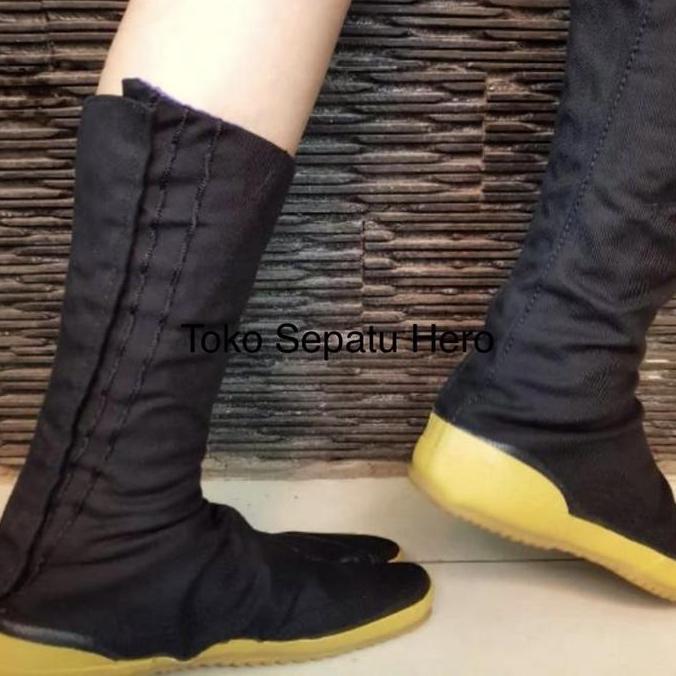 TERLARIS Sepatu monyet , Sepatu booth , sepatu bruce lee , sepatu ninja