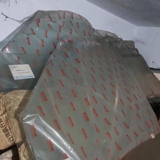 kaca pintu bagasi ori new hi-grade 95-00/ panther kotak90-00 Terlaris